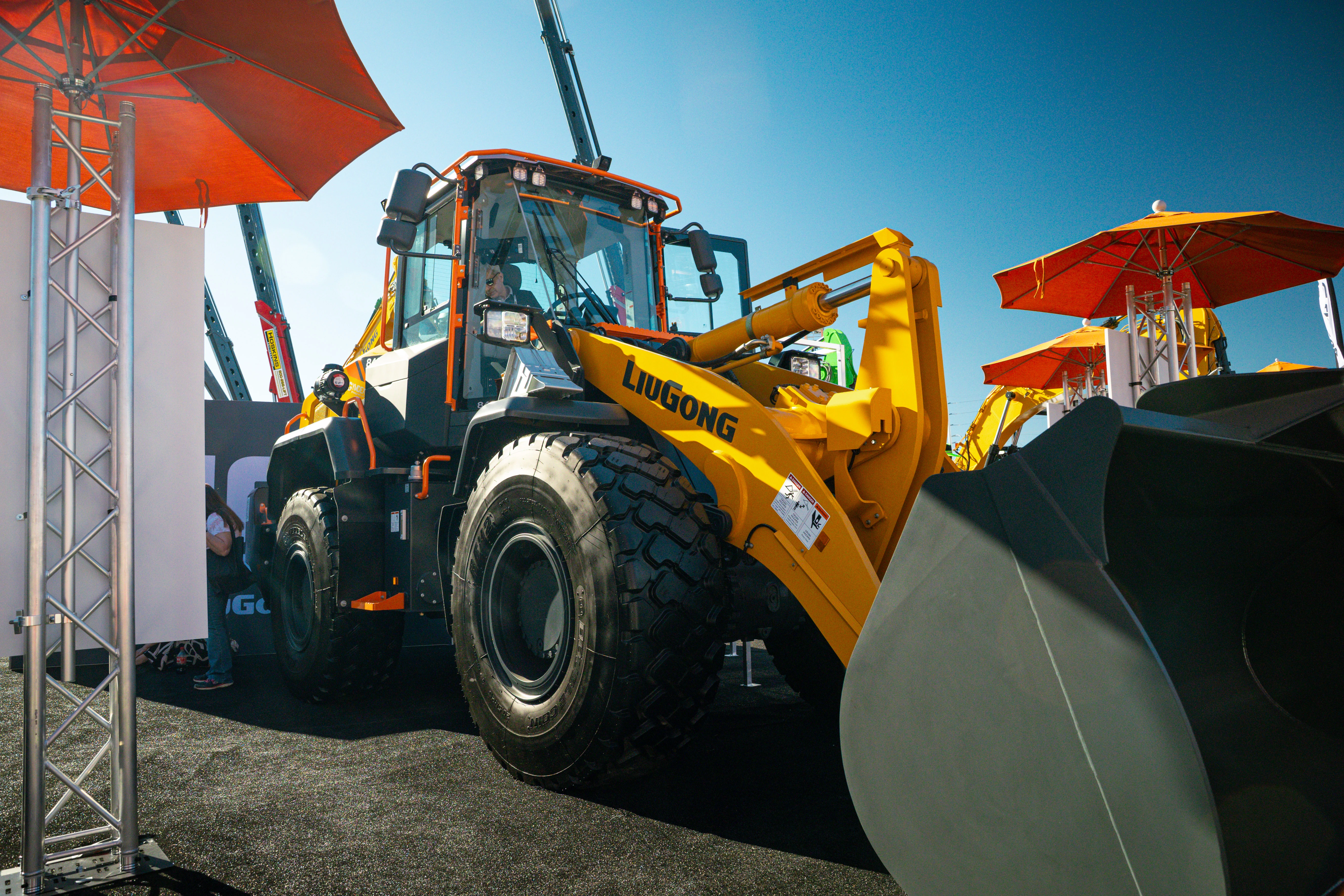 LiuGong 842T